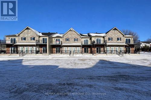 206 - 229 WATER STREET E  Cornwall, ON K6H 1A2