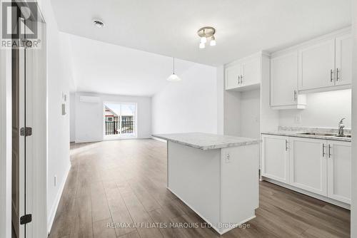 206 - 229 Water Street E, Cornwall, ON - Indoor Photo Showing Kitchen