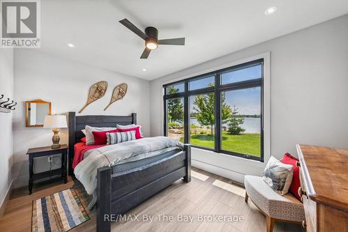 4 Island 800, Georgian Bay (Baxter), ON - Indoor Photo Showing Bedroom