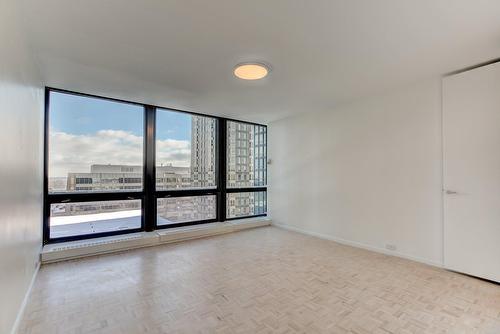 Primary bedroom - 602-2 Rue Westmount-Square, Westmount, QC - Indoor Photo Showing Other Room