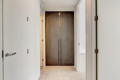 Laundry room - 602-2 Rue Westmount-Square, Westmount, QC - Indoor Photo Showing Other Room