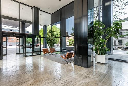 Reception area - 602-2 Rue Westmount-Square, Westmount, QC - Indoor