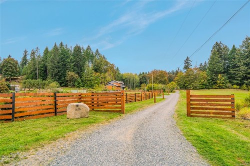 1675 Kelsie Rd, Nanaimo, BC 