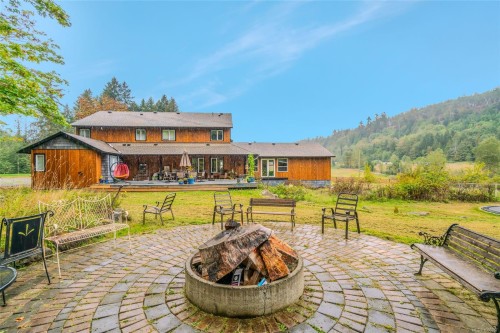 1675 Kelsie Rd, Nanaimo, BC 