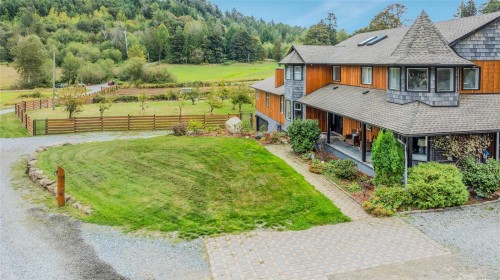 1675 Kelsie Rd, Nanaimo, BC 