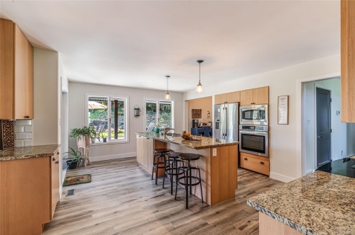 1675 Kelsie Rd, Nanaimo, BC 