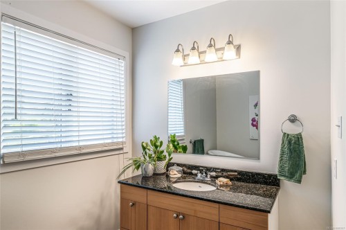 1675 Kelsie Rd, Nanaimo, BC 