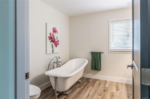 1675 Kelsie Rd, Nanaimo, BC 