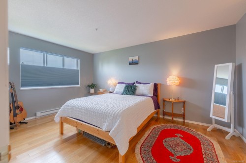 301-24 Prideaux St, Nanaimo, BC - Indoor Photo Showing Bedroom