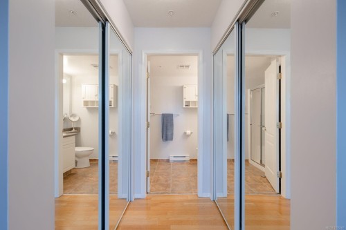 301-24 Prideaux St, Nanaimo, BC - Indoor Photo Showing Other Room