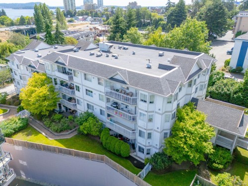 301-24 Prideaux St, Nanaimo, BC - Outdoor