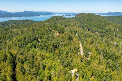 4605 Mate Rd, Pender Island, BC 