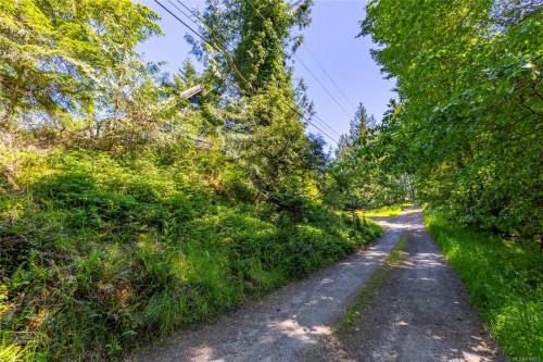 4605 Mate Rd, Pender Island, BC 