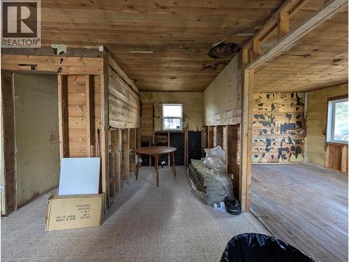 405 Moffat Street, Prince George, BC - Indoor