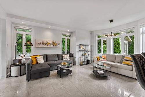 Salon - 15-310 Rue Cabana, Magog, QC - Indoor Photo Showing Living Room