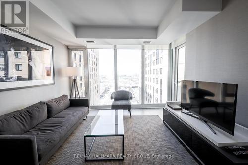 Living Room w/Floor to Ceiling Windows - 1805 - 111 Champagne Avenue, Ottawa, ON - Indoor Photo Showing Living Room