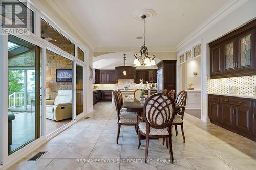 56 Aquamarine Drive, Hamilton, ON - Indoor Photo Showing Dining Room