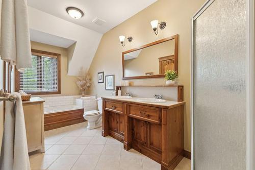 Bathroom - 8-104 Ch. Des Quatre-Sommets, Mont-Tremblant, QC - Indoor Photo Showing Bathroom