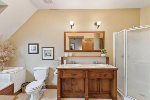 Bathroom - 8-104 Ch. Des Quatre-Sommets, Mont-Tremblant, QC - Indoor Photo Showing Bathroom