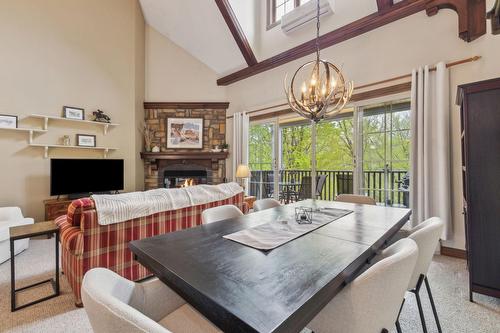 Dining room - 8-104 Ch. Des Quatre-Sommets, Mont-Tremblant, QC - Indoor Photo Showing Dining Room