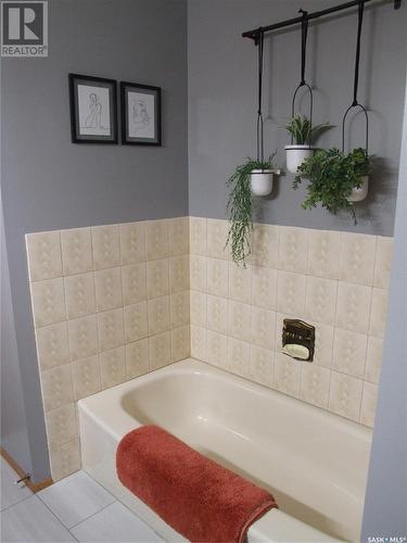 108 Freeman Street, Richmound, SK - Indoor Photo Showing Bathroom