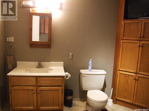 108 Freeman Street, Richmound, SK - Indoor Photo Showing Bathroom