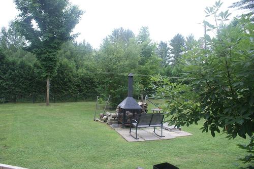 Cour - 30 Rue Jules, Saint-Lucien, QC - Outdoor