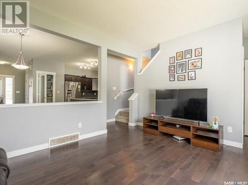 4809 Green Rock Road E, Regina, SK - Indoor Photo Showing Living Room