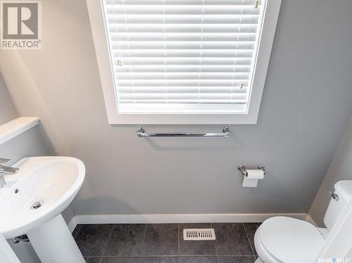 4809 Green Rock Road E, Regina, SK - Indoor Photo Showing Bathroom