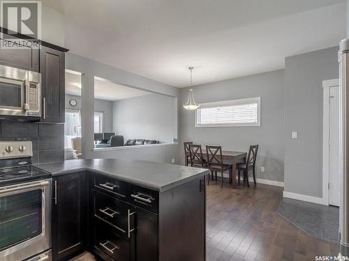 4809 Green Rock Road E, Regina, SK - Indoor Photo Showing Kitchen