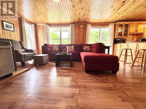 0 Birchy Bay Pond, Birchy Bay, NL - Indoor Photo Showing Living Room