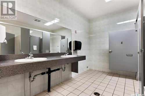 200 Victoria Avenue E, Regina, SK 