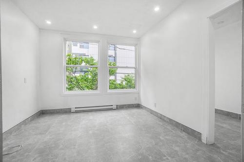 Interior - 100-2157 Rue Fleury E., Montréal (Ahuntsic-Cartierville), QC - Indoor Photo Showing Other Room