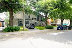 6900 15e Avenue  Montréal (Rosemont/La Petite-Patrie), QC H1X 2V9