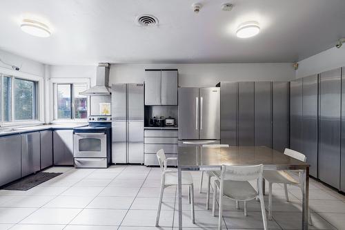Kitchen - 6900 15E Avenue, Montréal (Rosemont/La Petite-Patrie), QC - Indoor Photo Showing Kitchen