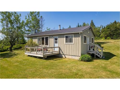 23 Leavitt Head Cemetery Rd, Back Bay, NB 