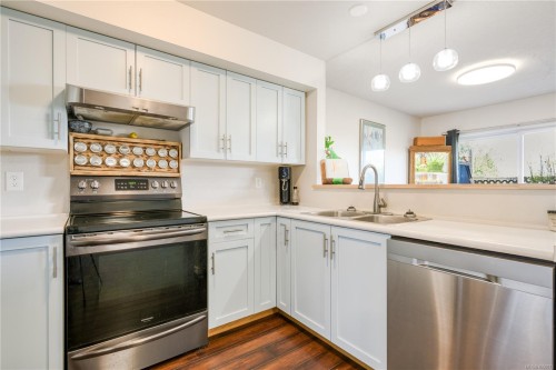 25-2697 Mine Rd, Port Mcneill, BC 