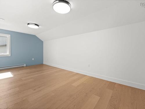 170 Olive Avenue, Bedford, NS 