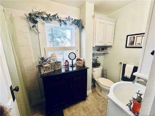 245 Greenwood Dr, Fredericton, NB 