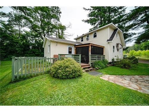 245 Greenwood Dr, Fredericton, NB 