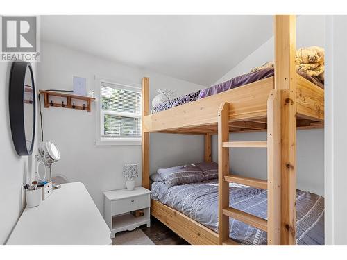 27705 N Ness Lake Road, Prince George, BC - Indoor Photo Showing Bedroom