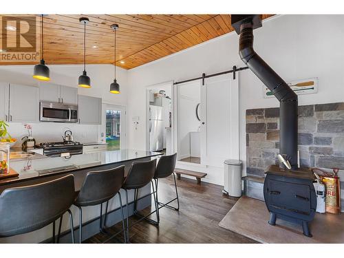 27705 N Ness Lake Road, Prince George, BC - Indoor Photo Showing Kitchen