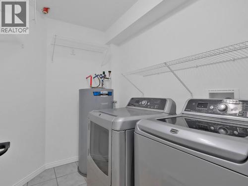 750 Railway Lane Unit# 32, Okanagan Falls, BC - Indoor Photo Showing Laundry Room