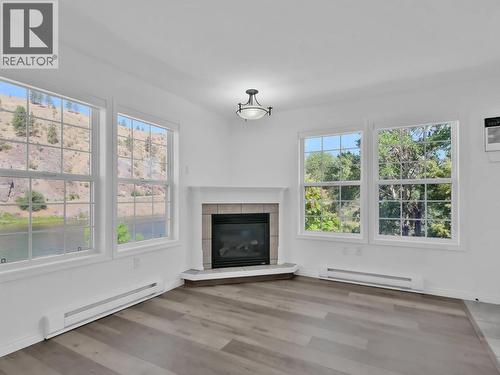 750 Railway Lane Unit# 32, Okanagan Falls, BC - Indoor Photo Showing Living Room With Fireplace