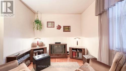 500064 Grey Road 12, West Grey, ON 