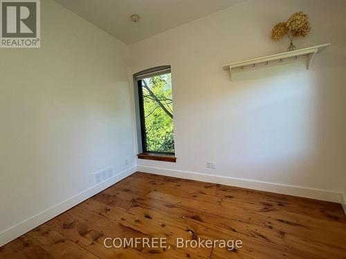 200 - 83 Little Bridge Street, Mississippi Mills, ON - Indoor Photo Showing Other Room