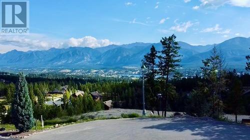 2522 Ledgerock Ridge, Invermere, BC 
