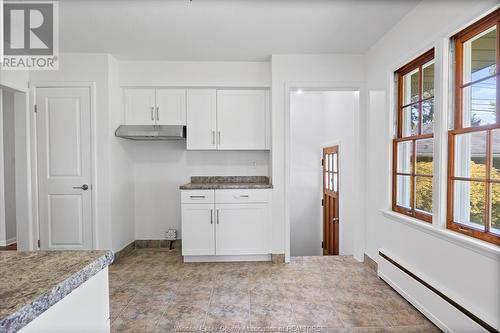 3985 Dougall Ave., Windsor, ON 