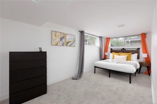 2555 Departure Bay Rd, Nanaimo, BC 