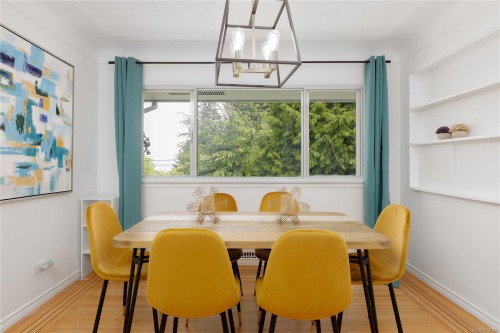 2555 Departure Bay Rd, Nanaimo, BC 